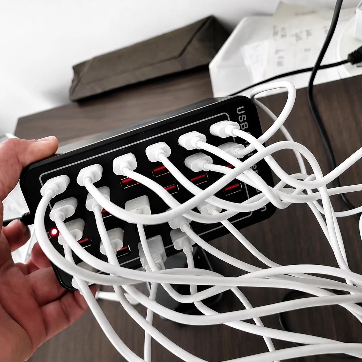 USB Hub Multi Device Charging Station Fast Charging Ports - Image 3